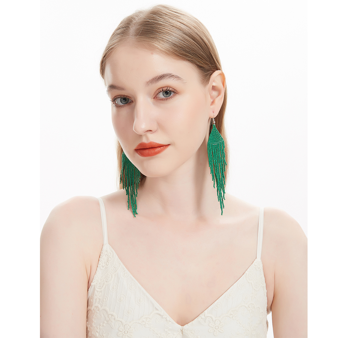 green beaded earrings (10)