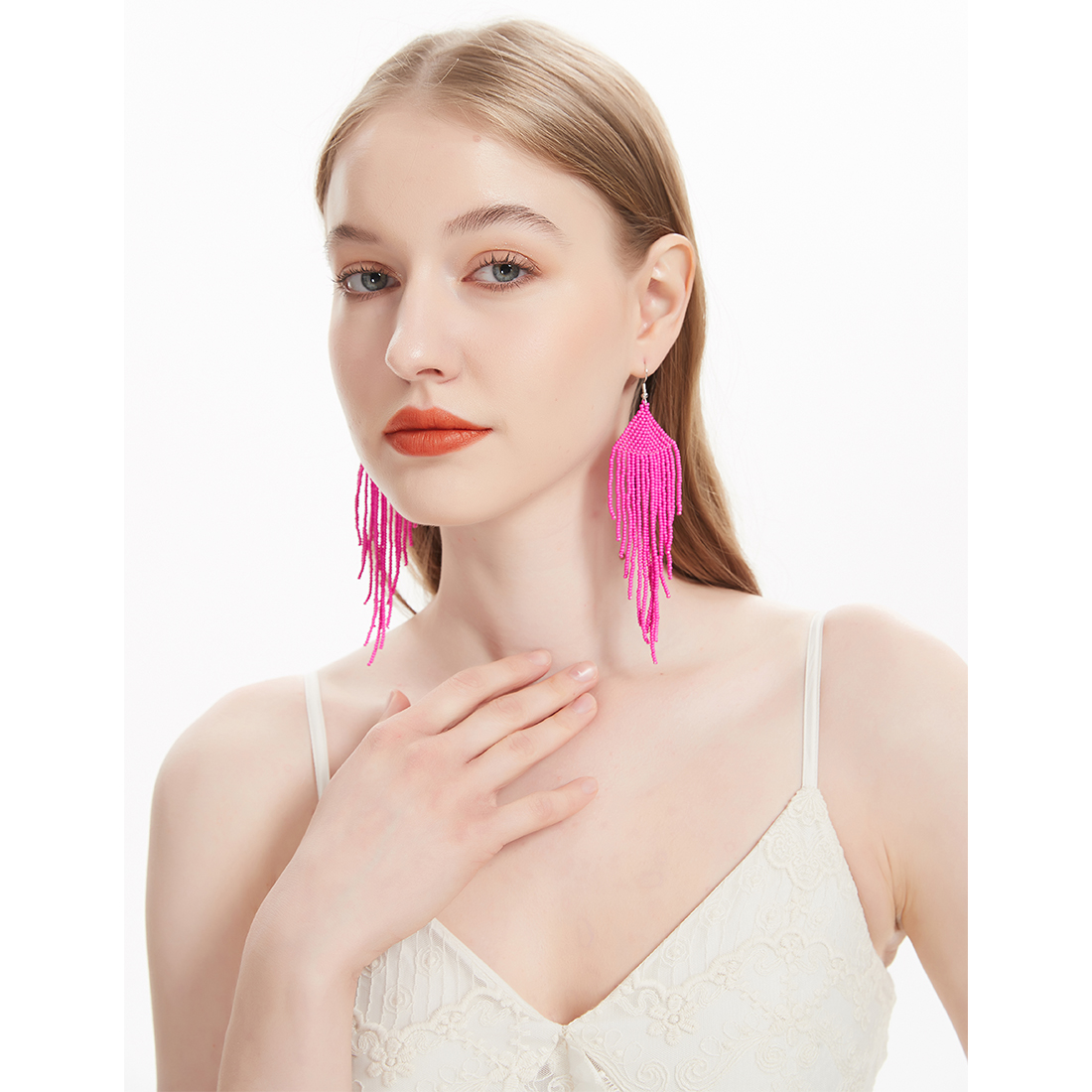 hotpink beaded earrings (2)
